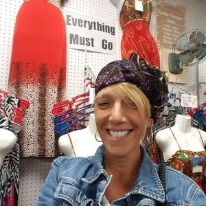 Meet your Posher, Kim